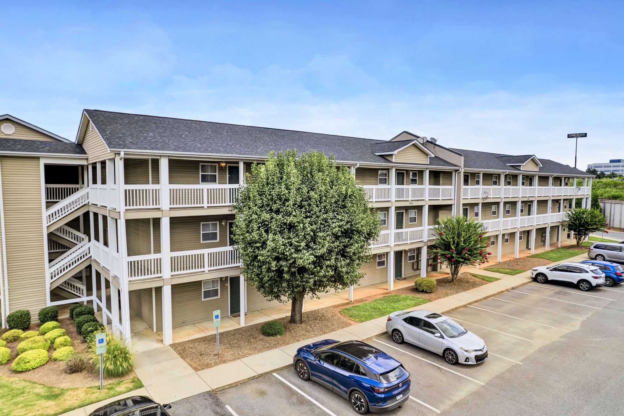 Melrose Apartments
